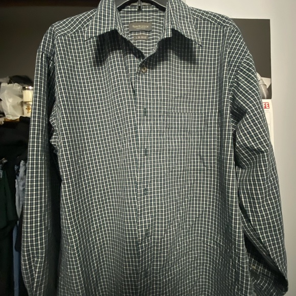 Button down shirt - Picture 3 of 3